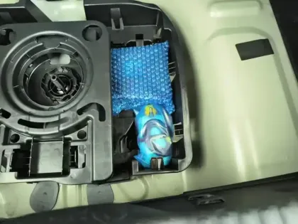 Photo 26 Citroën C3  BlueHDi 100 S&S BVM6 Feel Business