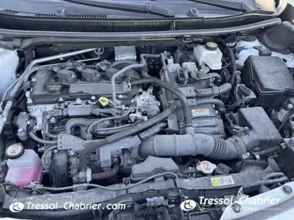 Photo 6 Toyota Yaris  Cross Hybride 116h 2WD GR SPORT