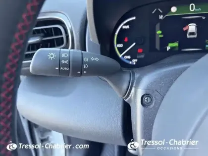 Photo 16 Toyota Yaris  Cross Hybride 116h 2WD GR SPORT