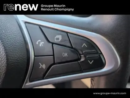 Photo 14 Renault Clio  1.6 E-Tech hybride 140ch Intens -21N