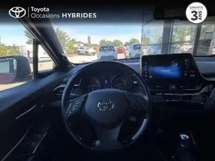 Photo 12 Toyota C-HR  122h Collection 2WD E-CVT RC18