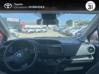 Photo 7 Toyota Yaris Gén. III Ph3 Dynamic 5