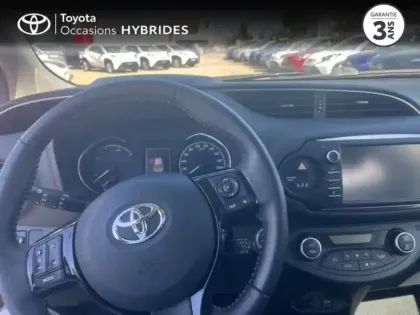Photo 8 Toyota Yaris Gén. III Ph3 Dynamic 5