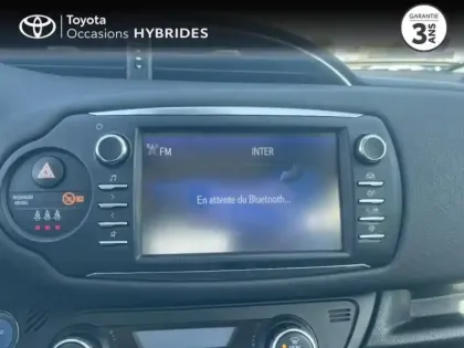 Photo 14 Toyota Yaris Gén. III Ph3 Dynamic 5