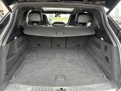 Photo 12 Porsche Cayenne  4.0 V8 680ch Turbo S E-Hybrid