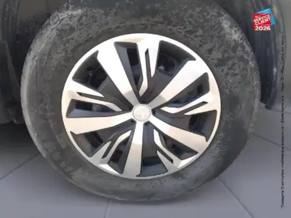 Photo 9 Peugeot 2008  1.2 PureTech 100ch S&S Active Pack