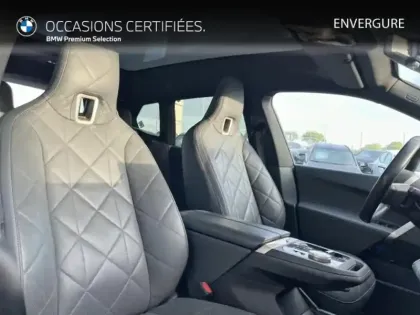 Photo 6 BMW Ix  xDrive50 523ch Edition Sport