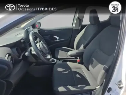 Photo 10 Toyota Yaris  116h Design 5p MY22