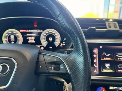 Photo 12 Audi Q3  45 TFSI e 245ch S tronic 6