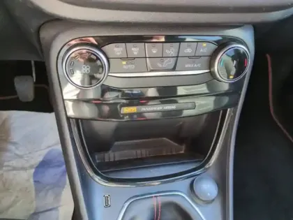 Photo 9 Ford Puma Gén. II Ph1 ST-Line X 5