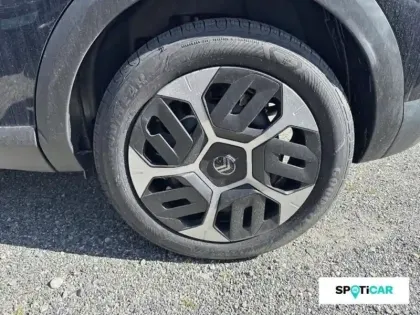 Photo 10 Citroën C4  1.2 Hybride 145ch PLUS e-DCS6