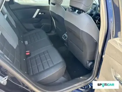 Photo 14 Citroën C4  1.2 Hybride 145ch PLUS e-DCS6