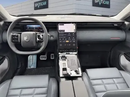 Photo 8 Citroën C5 aircross  1.2 Hybride 145ch MAX boite automatique