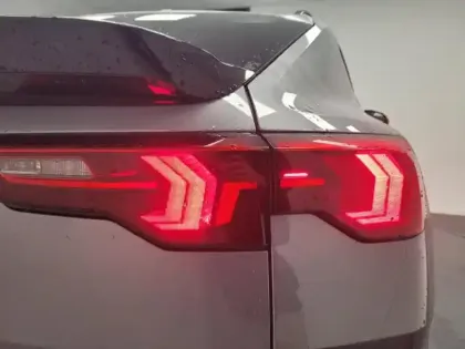 Photo 11 BMW X2  sDrive20iA 170ch M Sport DKG7