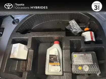 Photo 13 Toyota Yaris  116h France 5p