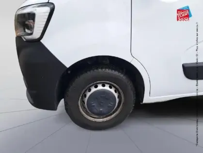 Photo 9 Renault Master  Fg F3300 L2H2 2.3 Blue dCi 135ch Grand Confort Euro6