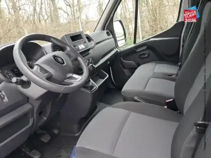 Photo 14 Renault Master  Fg F3300 L2H2 2.3 Blue dCi 135ch Grand Confort Euro6