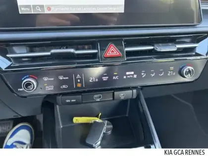 Photo 10 Kia Niro  1.6 GDi 129ch HEV Active DCT6