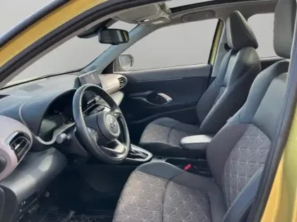 Photo 8 Toyota Yaris  Cross 116h Collection MY22