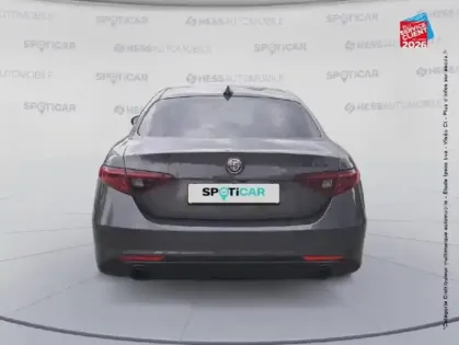 Photo 6 Alfa Romeo Giulia  2.2 JTD 160ch Sprint AT8 MY20