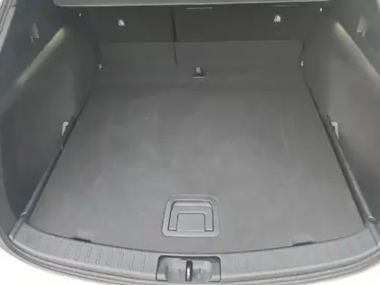 Photo 13 Toyota Corolla  Touring Spt 1.8 140ch Design MY23