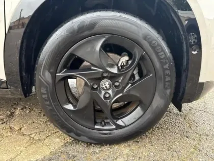 Photo 12 Alfa Romeo Junior  1.2 Ibrida 136ch DCT6