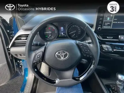 Photo 12 Toyota C-HR  1.8 Hybride 122ch Dynamic Ultimate E-CVT