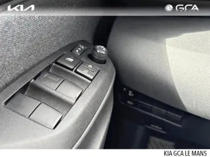 Photo 11 Toyota Yaris  Cross 116h Design MY21