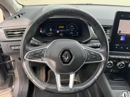 Photo 6 Renault Captur  1.6 E-Tech Plug-in 160ch Initiale Paris