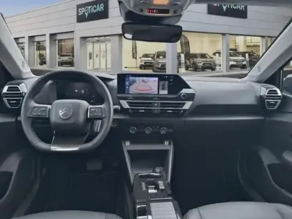 Photo 9 Citroën C4  1.2 Hybride 145ch MAX e-DCS6