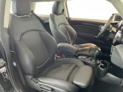 Photo 8 Mini Mini  Cooper SE 184ch Edition Premium Plus BVA 5CV