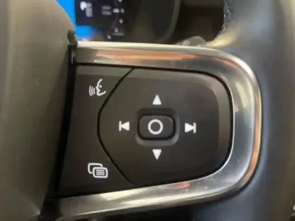 Photo 7 Volvo Xc40  Recharge 238ch Start