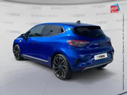 Photo 7 Renault Clio  1.6 E-Tech 145ch full hybrid esprit Alpine - 24 Camera GPS