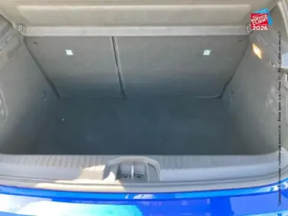 Photo 13 Renault Clio  1.6 E-Tech 145ch full hybrid esprit Alpine - 24 Camera GPS