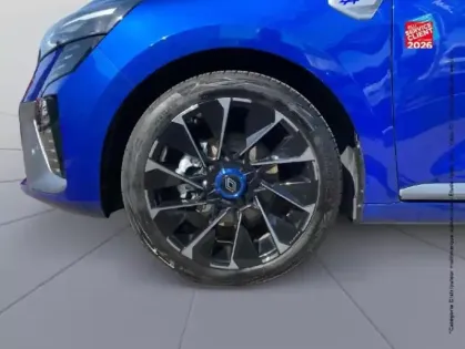 Photo 9 Renault Clio  1.6 E-Tech 145ch full hybrid esprit Alpine - 24 Camera GPS