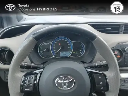 Photo 12 Toyota Yaris  HSD 100h Collection 5p