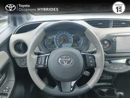 Photo 8 Toyota Yaris  HSD 100h Collection 5p