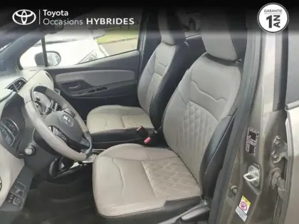 Photo 10 Toyota Yaris  HSD 100h Collection 5p