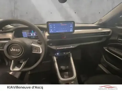 Photo 13 Jeep Avenger  1.2 Turbo T3 110ch MHEV Summit BVR6 eHybrid