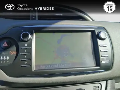 Photo 14 Toyota Yaris  100h France Business 5p MY19