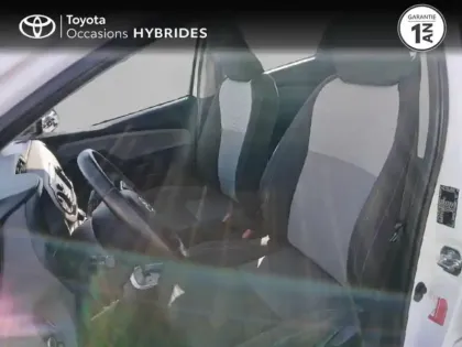 Photo 10 Toyota Yaris  100h France Business 5p MY19