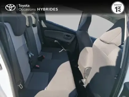 Photo 6 Toyota Yaris  100h France Business 5p MY19