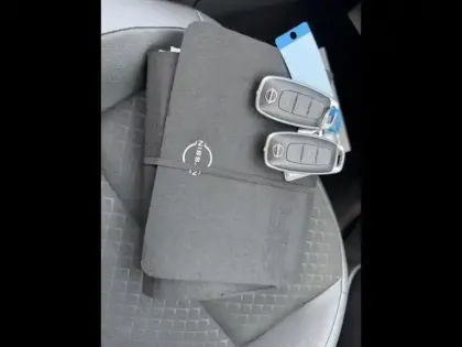 Photo 8 Nissan Juke  1.6 Hybrid 143ch N-Connecta 2024