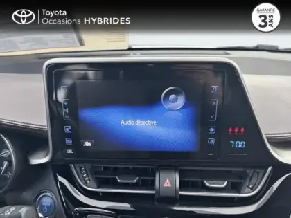 Photo 14 Toyota C-HR  122h Distinctive 2WD E-CVT RC18