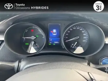 Photo 13 Toyota C-HR  122h Distinctive 2WD E-CVT RC18