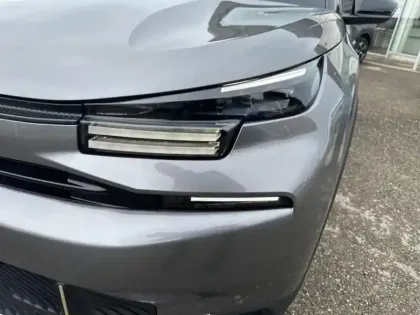 Photo 8 Citroën C4  Electrique 156ch 54kWh autonomie étendue MAX