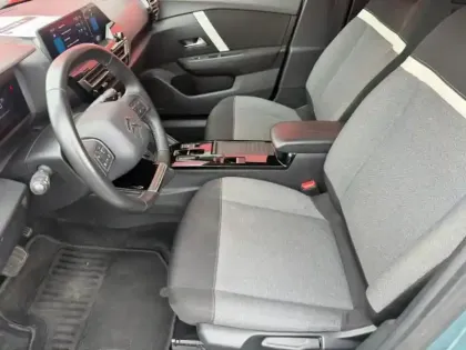 Photo 8 Citroën C4  Essence 130ch S&S Feel EAT8