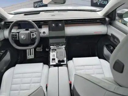 Photo 9 Citroën C5 aircross  1.6 Hybride rechargeable 195ch MAX boite automatique