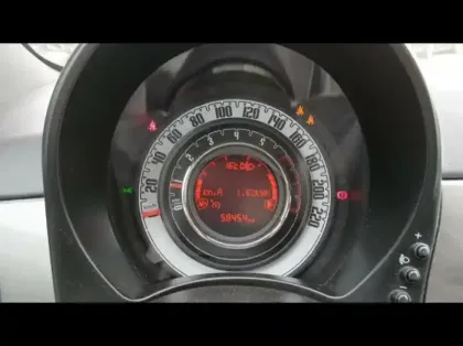 Photo 13 Fiat 500  1.0 70ch BSG S&S