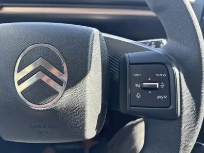 Photo 13 Citroën C3 Aircross  Electrique 113ch autonomie confort YOU